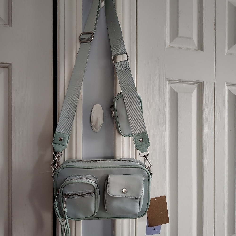Nordstrom Madden Girl Mint Green Cross Body Bag - Picture 2 of 9